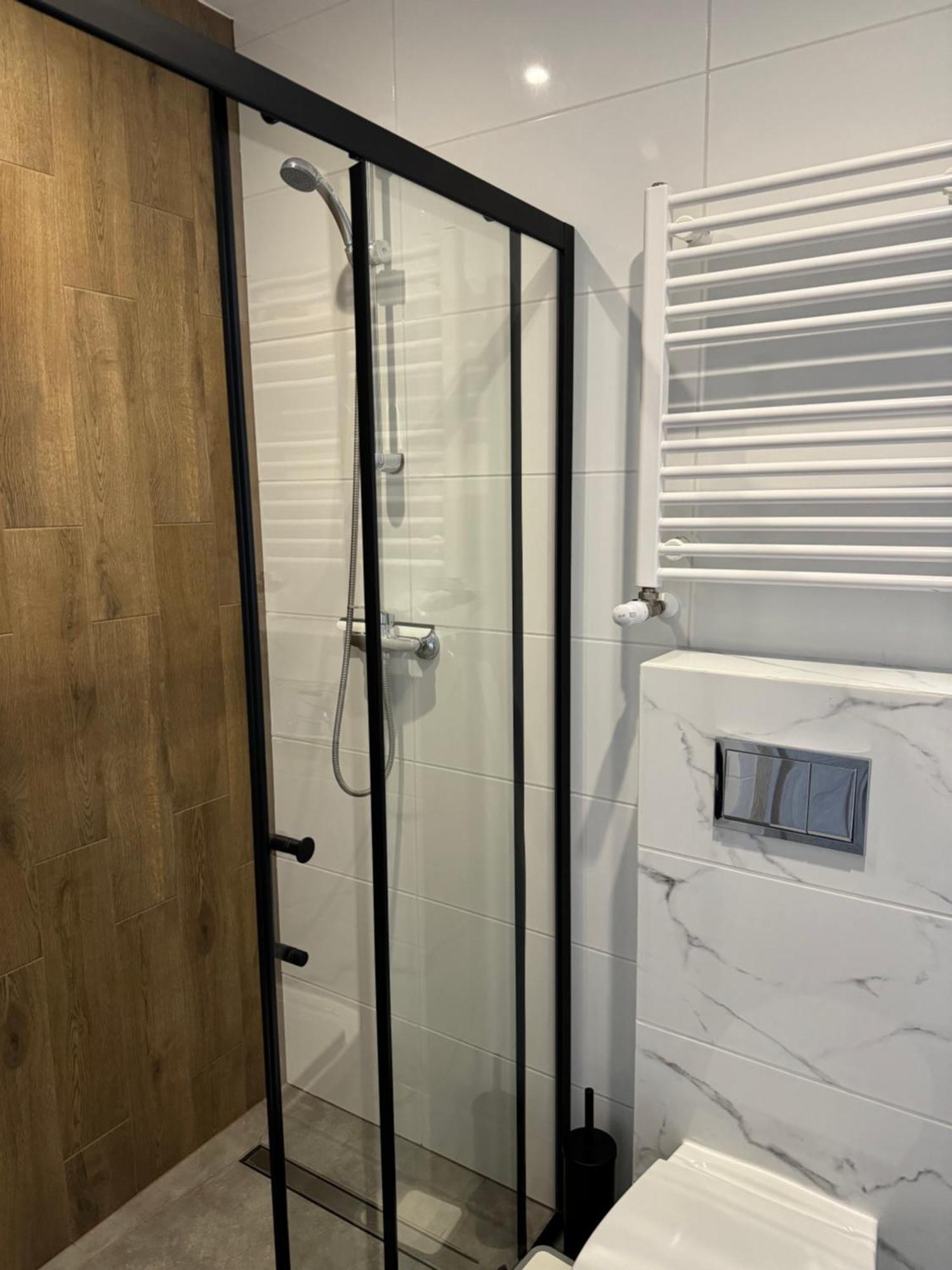 Apartamenty Happy House Zator Dış mekan fotoğraf